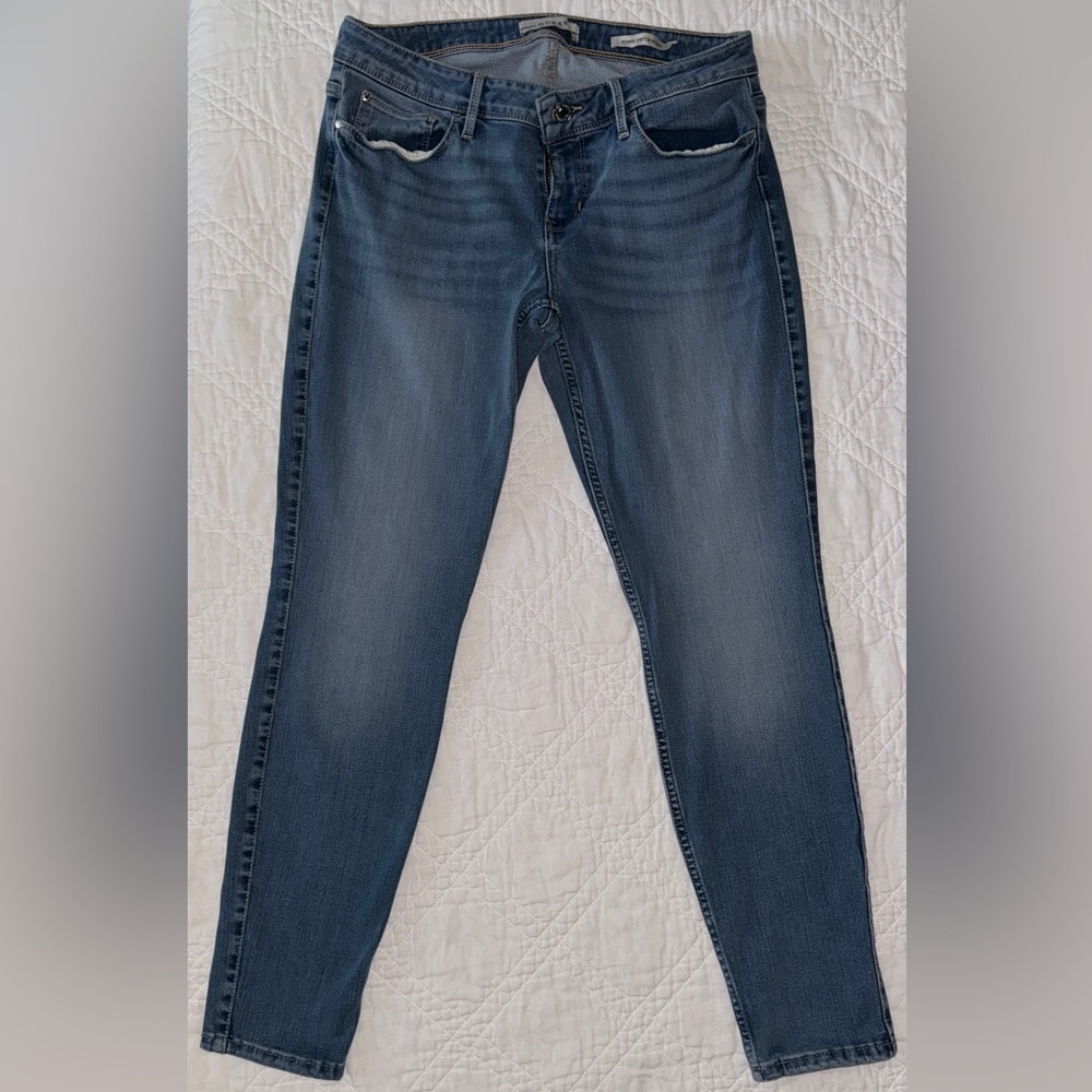 Guess Jeans